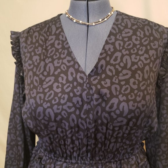 👗HOST PICK👗TUCKER Jordan Dress in Grey Kitty Cat - Picture 10 of 13